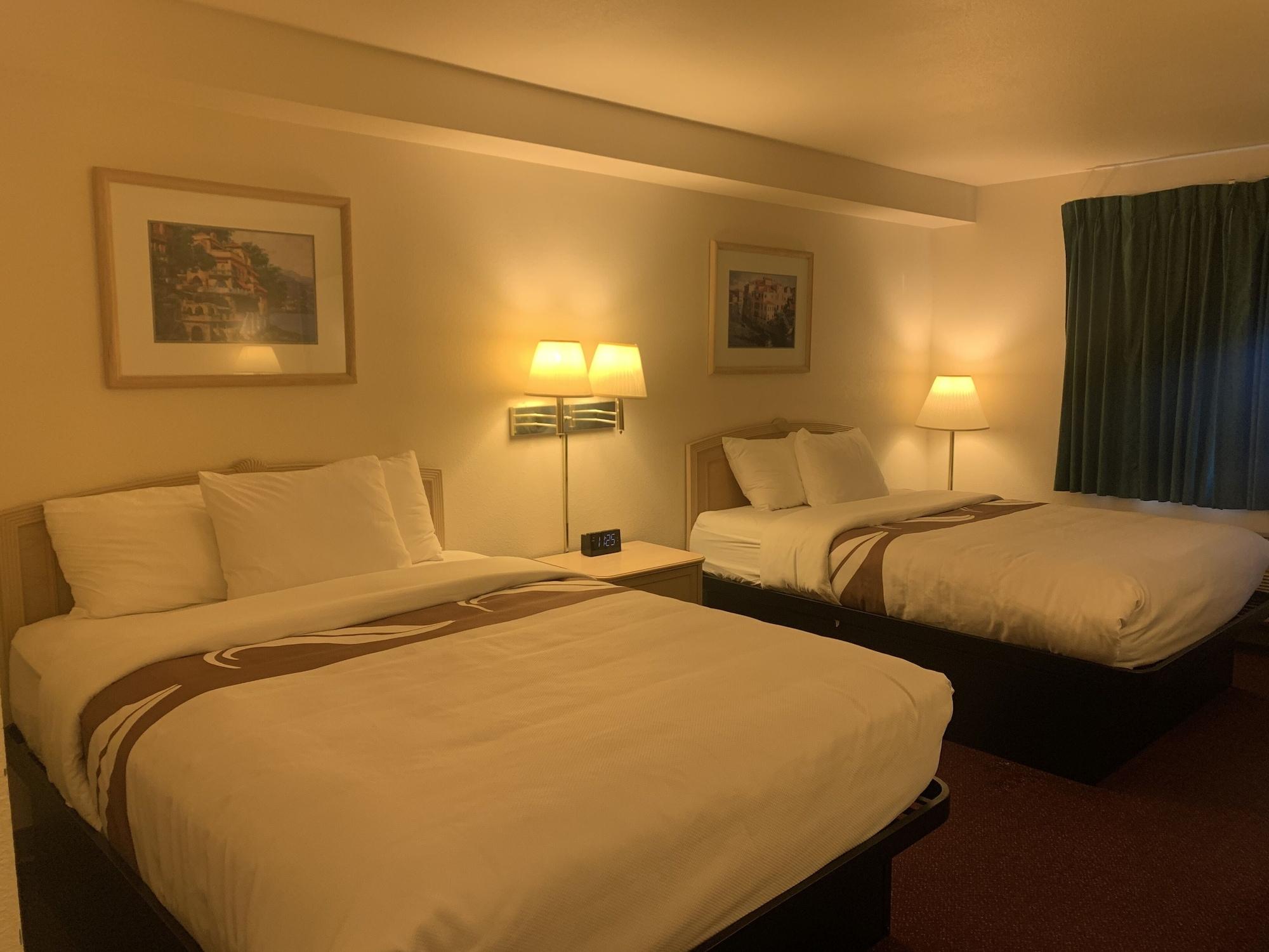 Quality Inn Albuquerque East I-40 Juan Tabo Exit Dış mekan fotoğraf