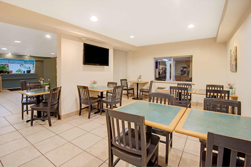 Quality Inn Albuquerque East I-40 Juan Tabo Exit Dış mekan fotoğraf