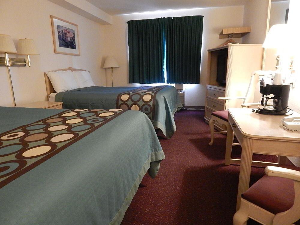 Quality Inn Albuquerque East I-40 Juan Tabo Exit Dış mekan fotoğraf