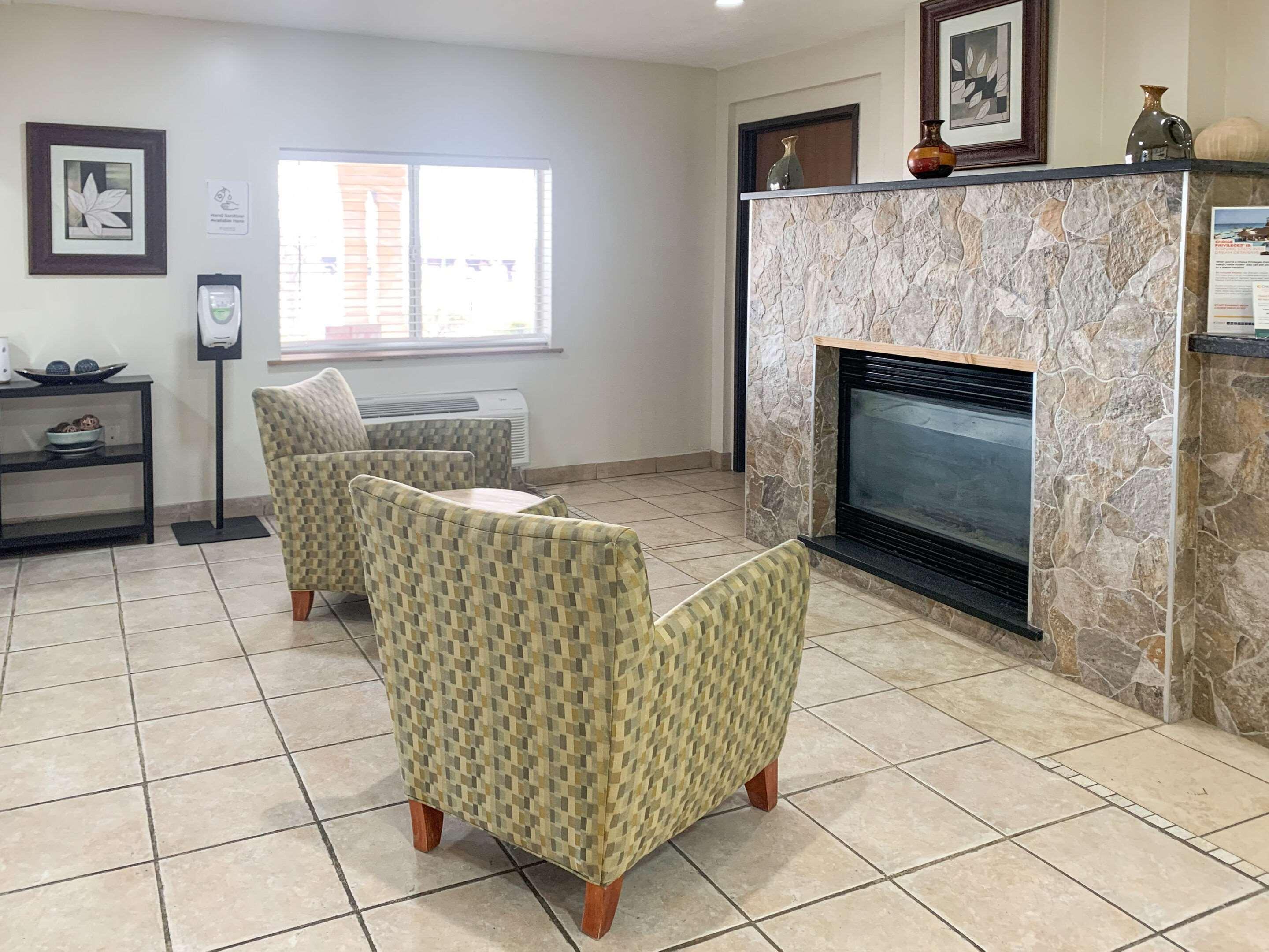 Quality Inn Albuquerque East I-40 Juan Tabo Exit Dış mekan fotoğraf